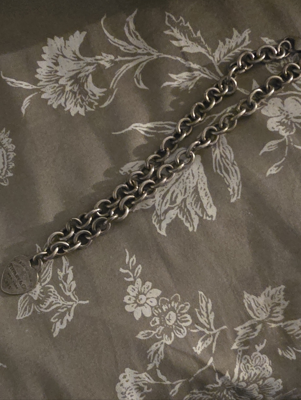 Tiffany & Co. Silver 16" Return To Tiffany Collection Vintage Toggle Necklace - Picture 6 of 16